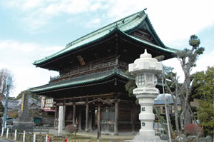 山門(赤門)の写真