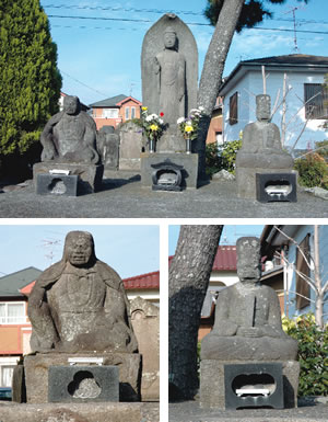 法傳寺の奪衣婆と閻魔大王の写真