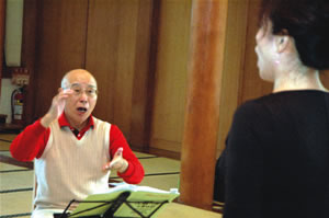 台本・作曲・演出・指揮の仙道作三さんの写真